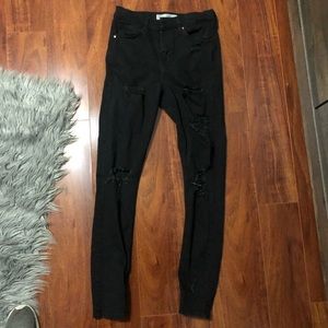TopShop Moto “JAMIE” Black Distressed Jeans